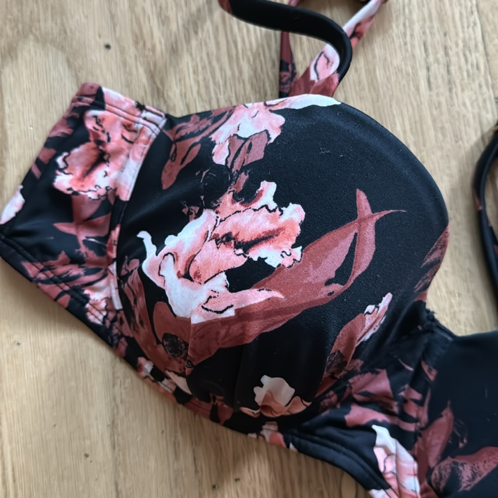 White And Black Set, New Without Tags. - image 5